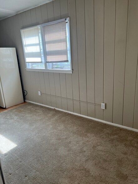 Building Photo - 315 E St Vrain St