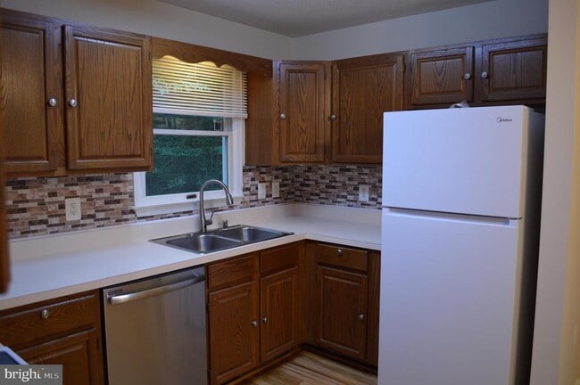 Building Photo - 309 Pilot Way