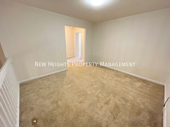 Building Photo - Spacious Townhouse at Grand Oaks Plantation!!