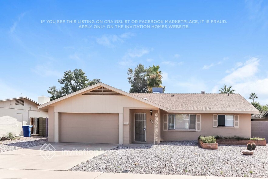 Primary Photo - 413 E Fremont Dr