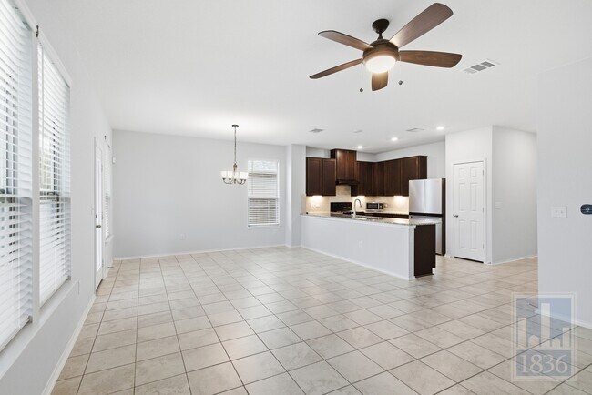 Building Photo - 8005 Crystalbrook W