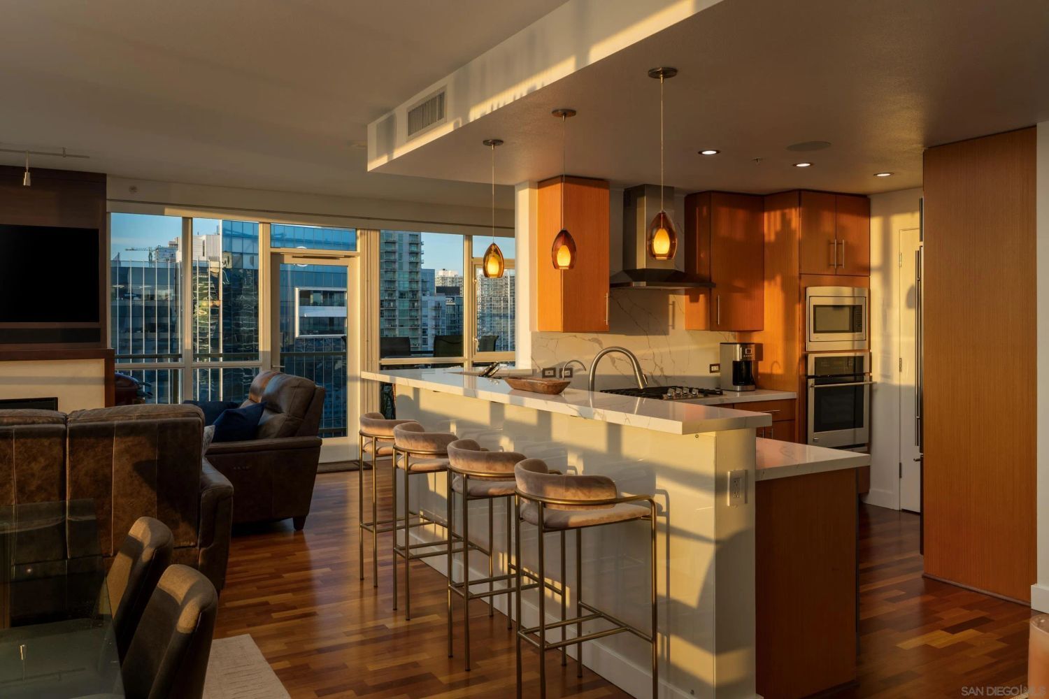 Building Photo - 325 Seventh Ave