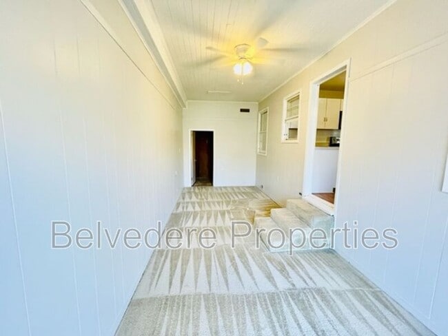 Building Photo - 616 S Holden Rd