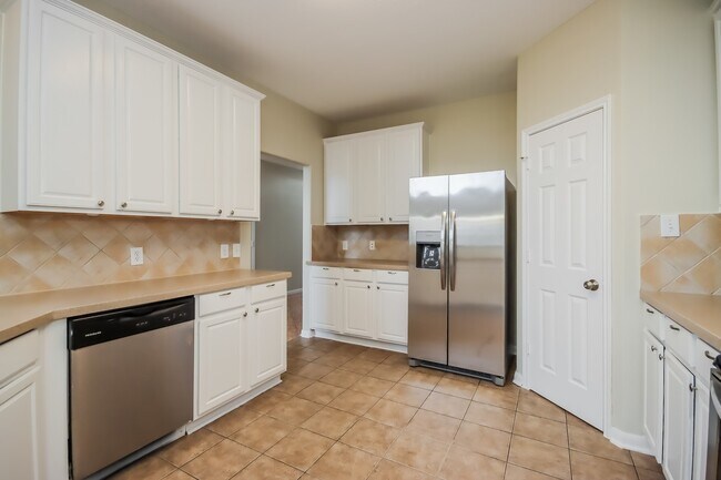 Building Photo - 9410 Mustang Park Ct