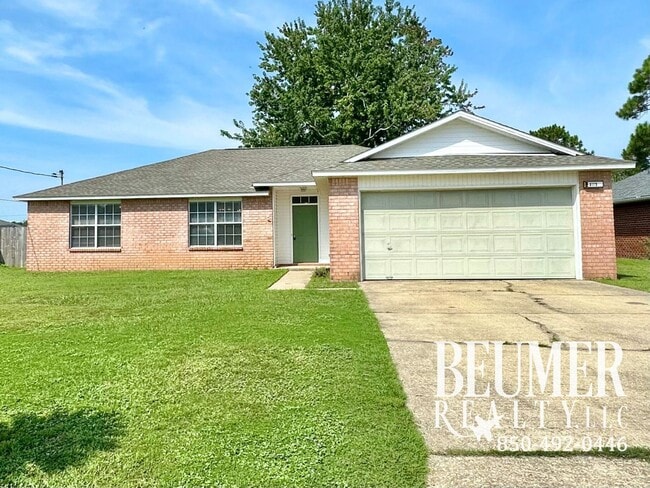 Primary Photo - Fantastic Located Home Near NAS for Rent