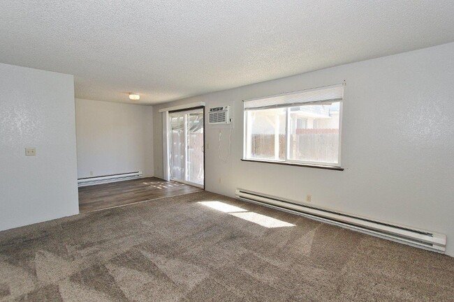 Building Photo - 4833 W Targee St