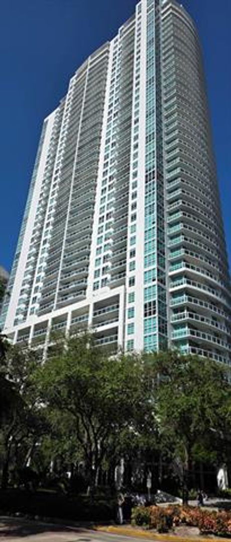 Building Photo - 951 Brickell Ave