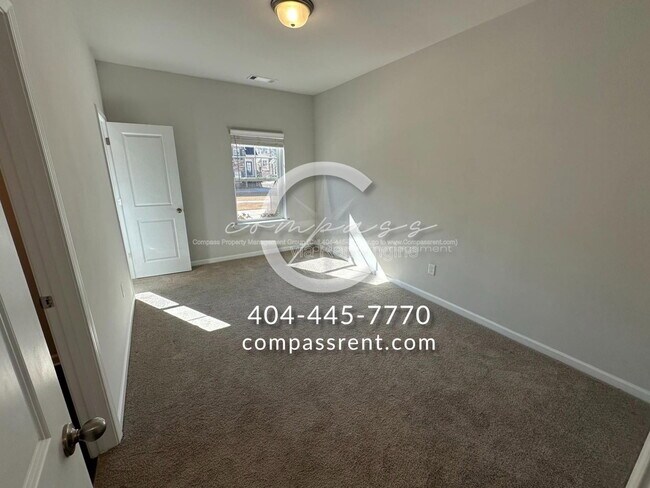 Building Photo - 3523 Hedgeway Ln NW