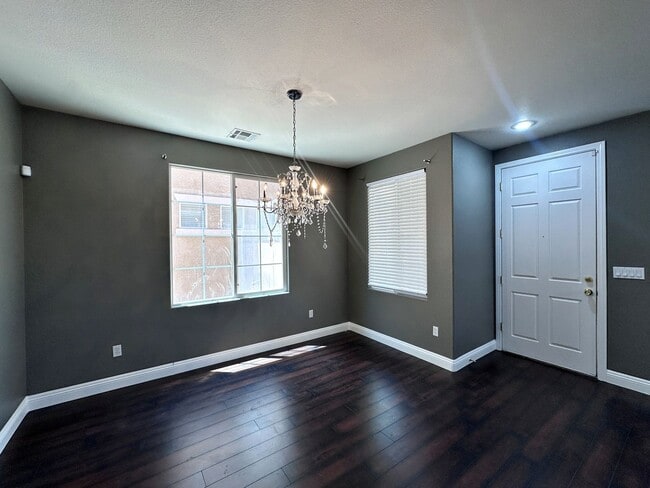 Building Photo - 10076 Bright Charisma Ct