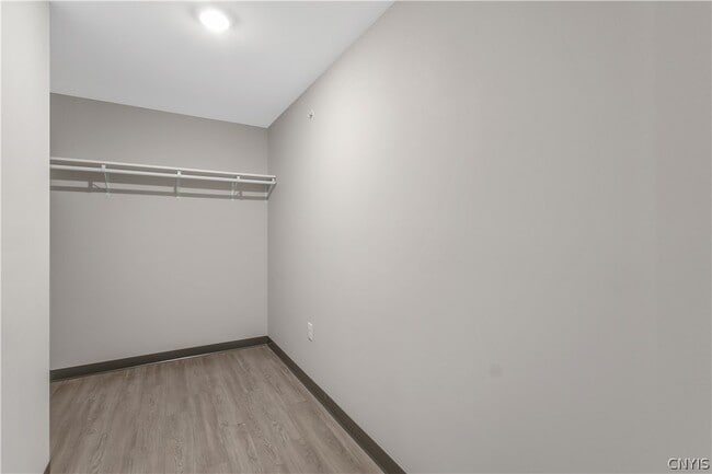 Building Photo - 11 Loso Dr