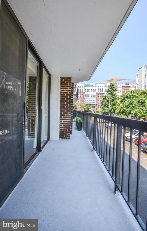 Building Photo - 1401 N Rhodes St