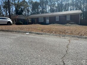 Building Photo - 10836 Mallard Dr