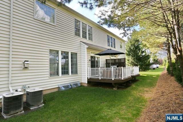 Building Photo - 40 Mulberry Ct