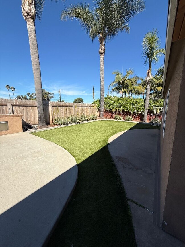 Building Photo - 3BD 2BA House in Kearny Mesa