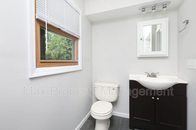 Building Photo - 4300 54th St