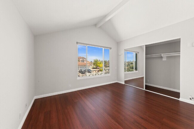 Building Photo - Stunning 4BR + Office/Den, 3BA View Home with 3-Car Garage!