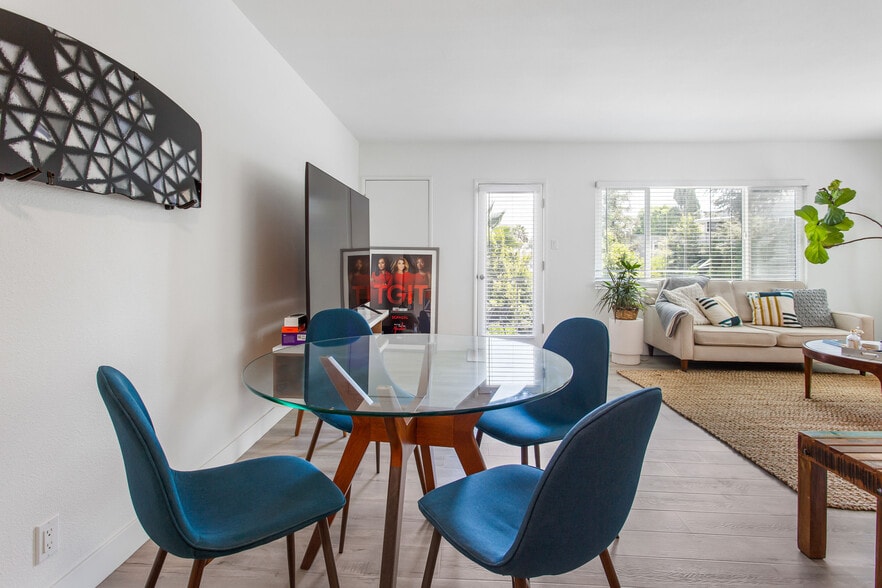 Dining Area - 1724 Rotary Dr