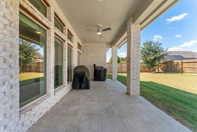 Building Photo - 9410 Mont Ellie Ln
