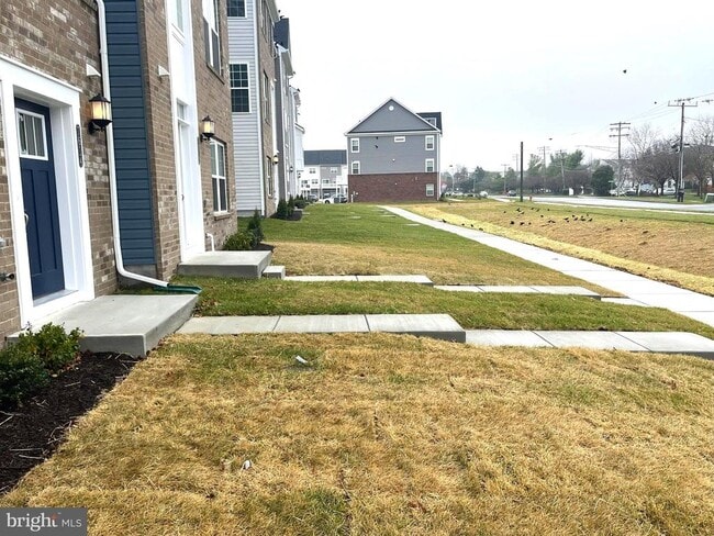 Building Photo - 7616 Johnnycake Rd