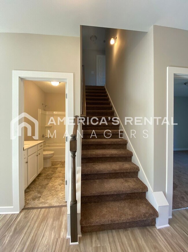 Building Photo - Home for Rent in Lincoln, AL!