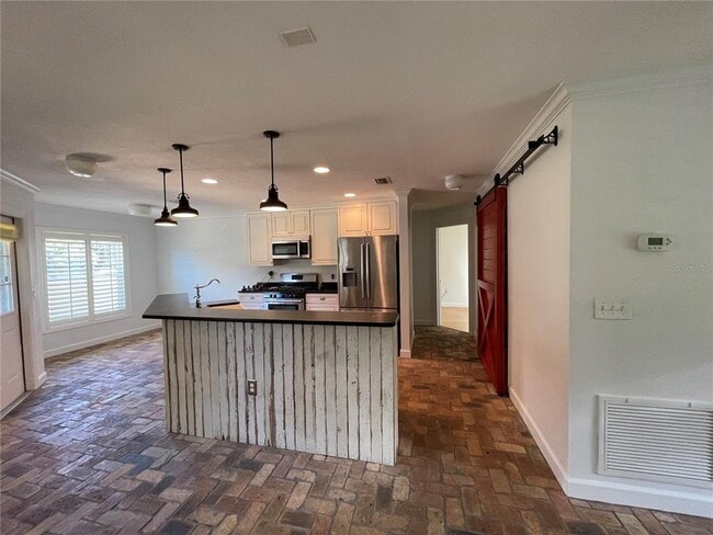 Building Photo - 11956 Neal Rd