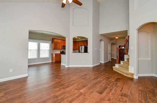Building Photo - 25418 Lockspur Dr