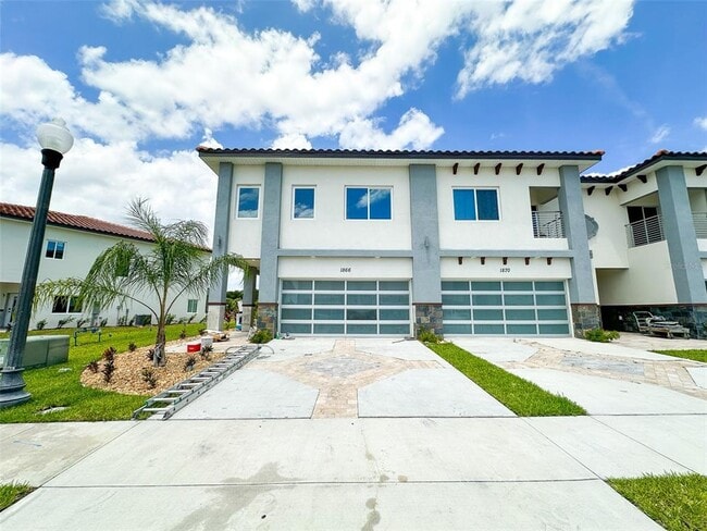 Building Photo - 1866 Brentwood Ct