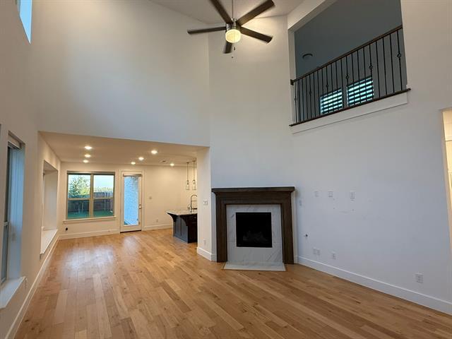 Building Photo - 3926 Stars St