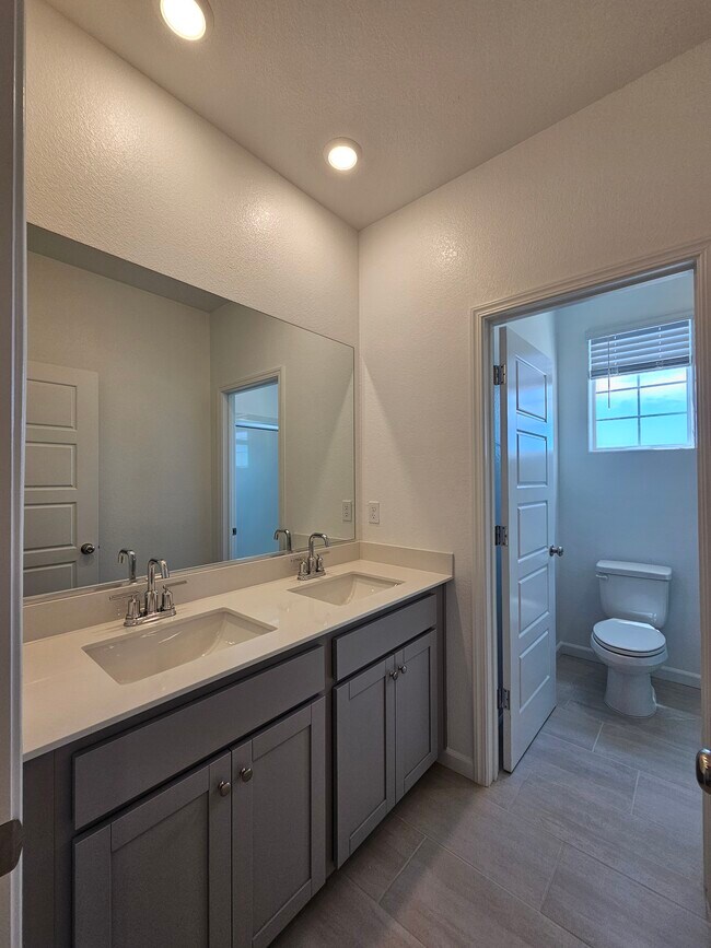 Building Photo - 7430 Chadbourne Wy