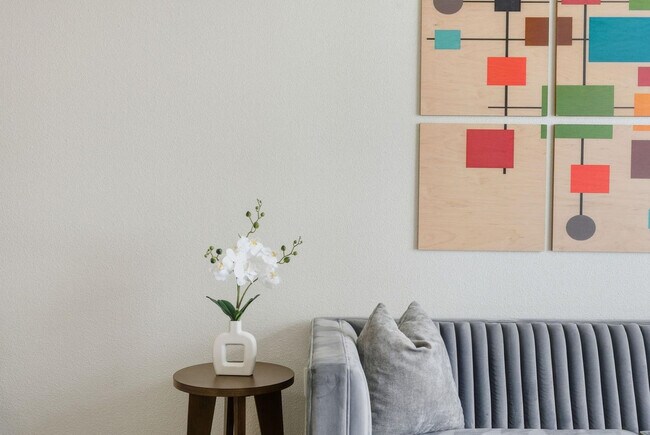 Primary Photo - 1155 4th St