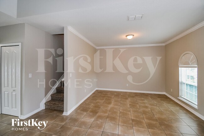 Building Photo - 10286 Magnolia Hills Dr