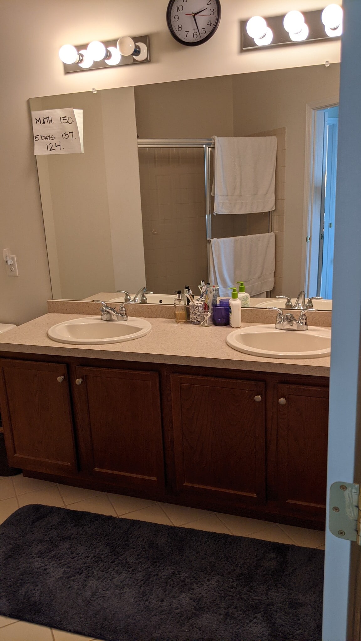 Building Photo - 627 Timberlake Dr