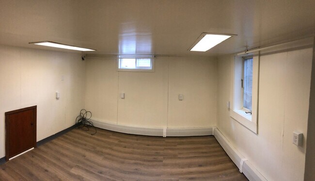 Building Photo - 1005 N Atherton St
