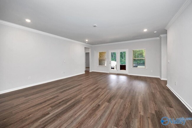 Building Photo - 157 High Leaf Dr