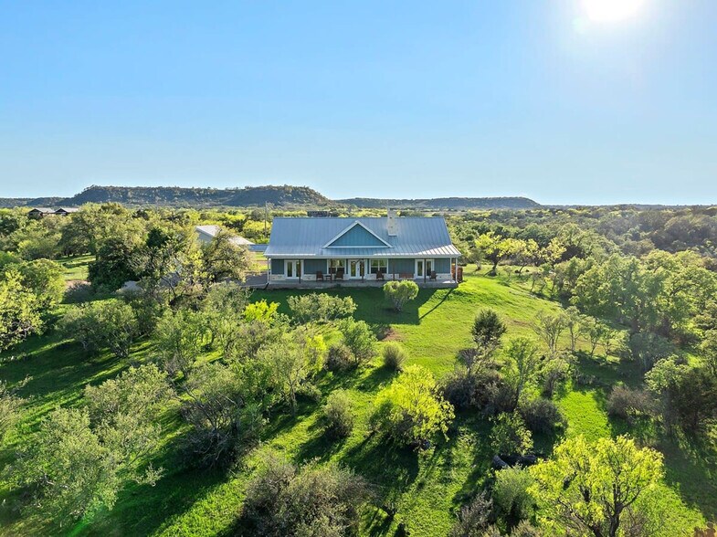 Building Photo - 359 Sagebiel Ranch Rd