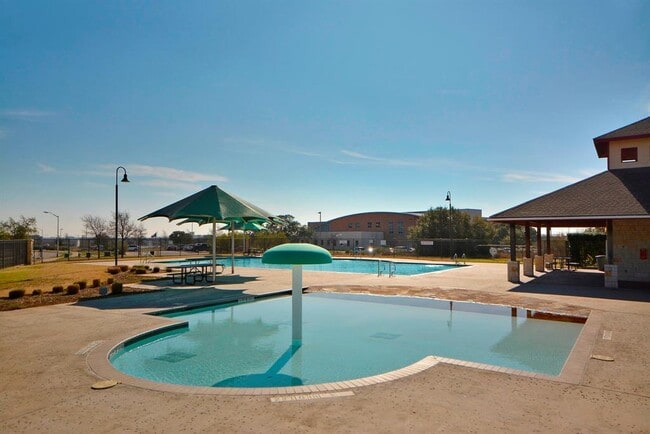 Building Photo - 1804 Colorado Bend Dr