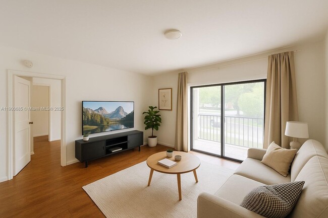 Building Photo - 9340 Fontainebleau Blvd