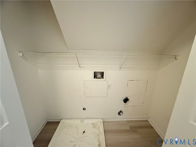 Building Photo - 6920 Amstel Bluff Way