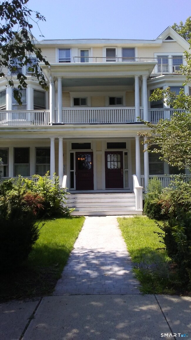 Building Photo - 382 Whitney Ave