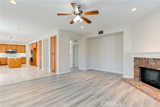 Building Photo - 13461 Shady Knoll Dr