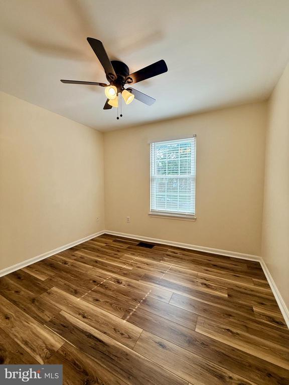 Building Photo - 8487 Inspiration Ave