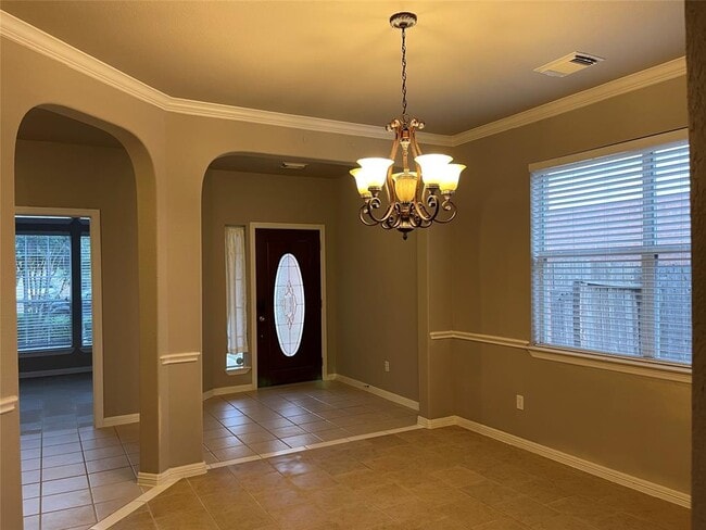 Building Photo - 8711 Auburn Glen Ln