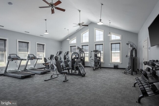 Building Photo - Gorgeous 4-Bed 3.5-Bath Townhouse next to Ft Meade