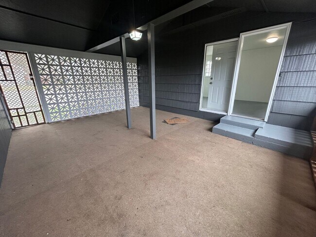 Building Photo - Beautiful 3 Bed, 2 Bath House Near Manito Park on South Hill!