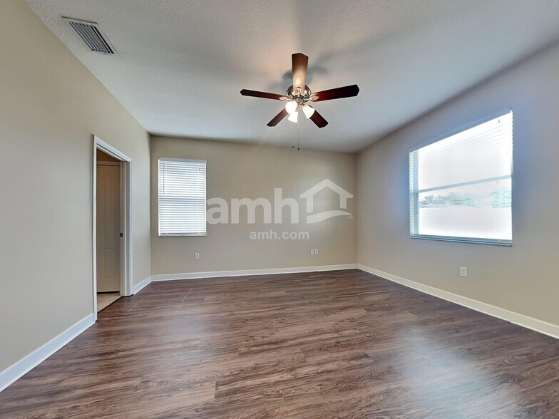 Building Photo - 13343 Graham Yarden Dr