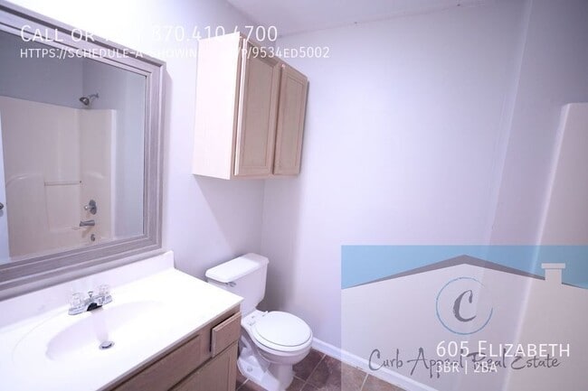 Building Photo - 605 Elizabeth-