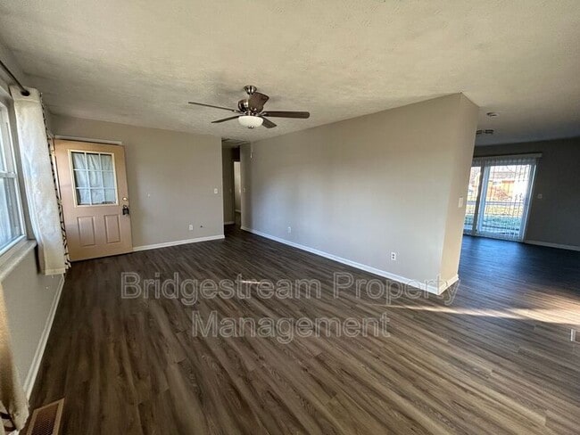 Building Photo - 1331 Arrowhead Trail