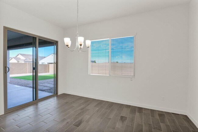 Building Photo - 3130 E Flintlock Dr