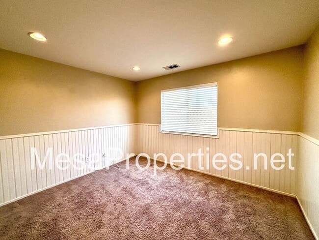 Building Photo - 14936 Brucite Rd