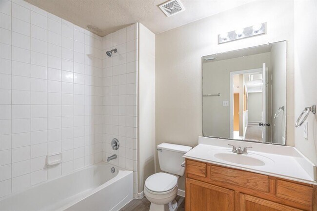 Building Photo - 21502 Trilby Way
